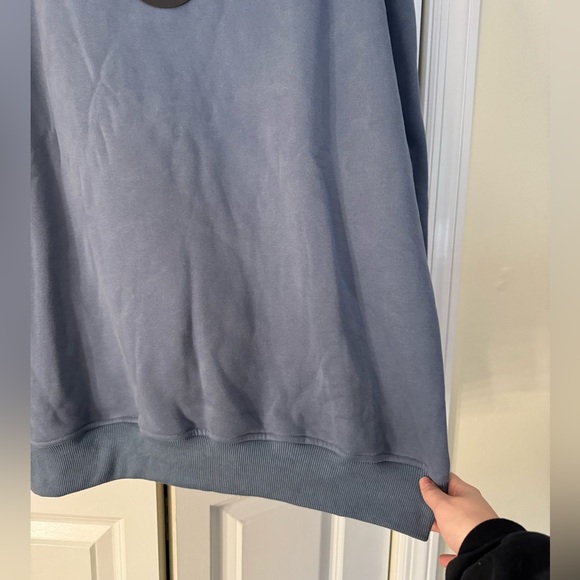 Brand New White Fox Hoodie - Picture 4 of 11